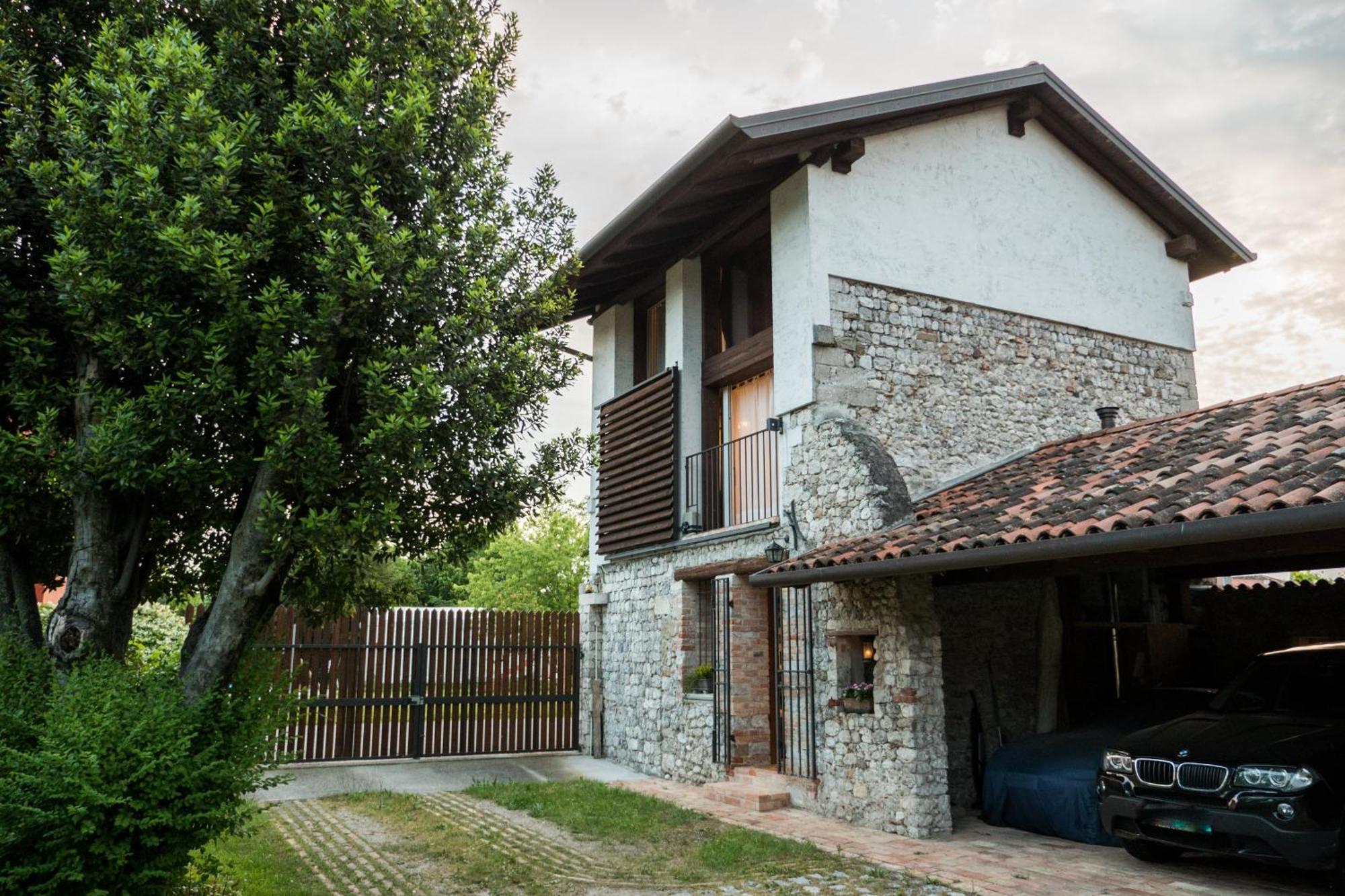 Albergo Diffuso Magredi Vivaro Pokoj fotografie